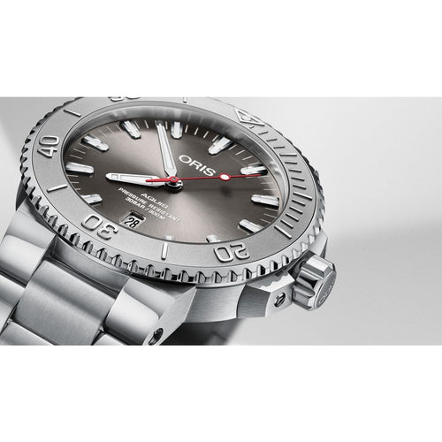 Oris Watches - AQUIS DATE RELIEF | Manfredi Jewels