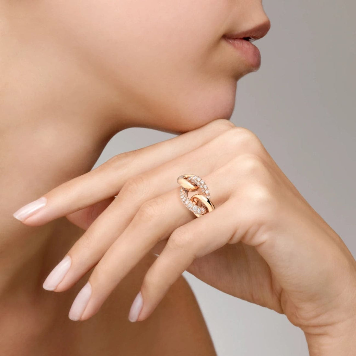Pomellato Jewelry - Catene 18K Rose Gold Chain Link Diamond Ring | Manfredi Jewels