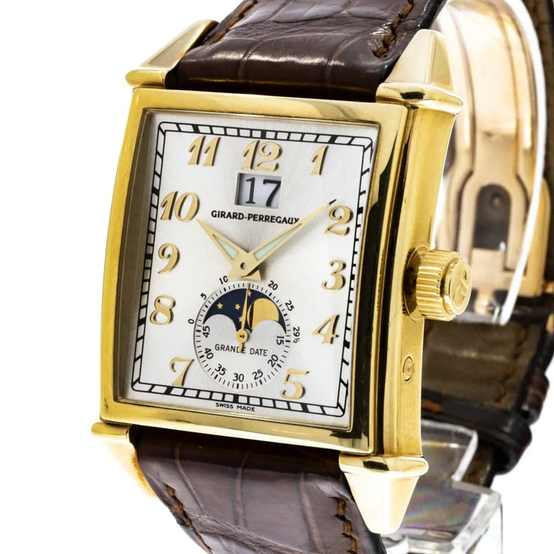 Pre-Owned Girard-Perregaux Pre-Owned Watches - Girard Perregaux Vintage 1945 Moon Phase. | Manfredi Jewels
