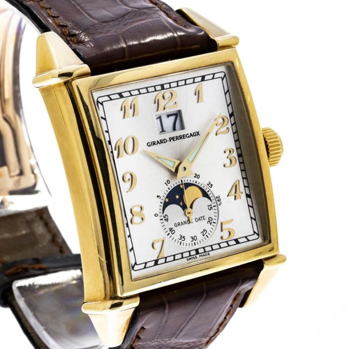 Pre-Owned Girard-Perregaux Pre-Owned Watches - Girard Perregaux Vintage 1945 Moon Phase. | Manfredi Jewels