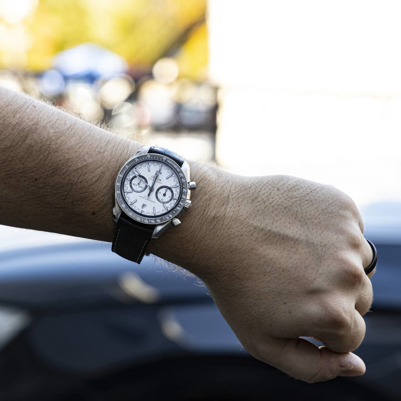 Omega speedmaster racing on wrist clearance