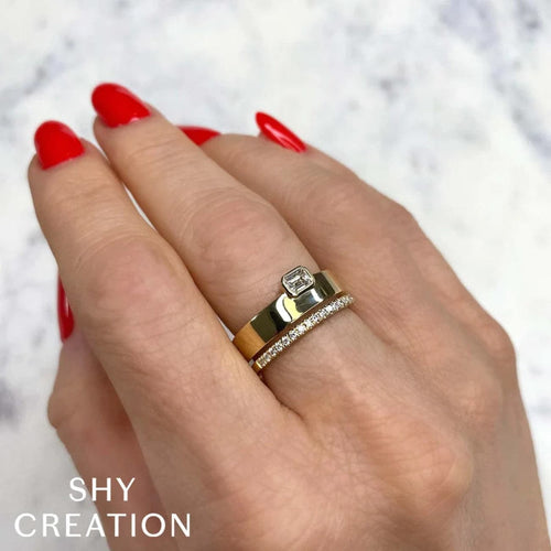 Shy Creation Jewelry - Bailey 14K White Gold Diamond Emerald Band Ring | Manfredi Jewels