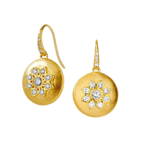 Syna Jewelry - Jardin 18K Yellow Gold Satin Flower Earrings | Manfredi Jewels