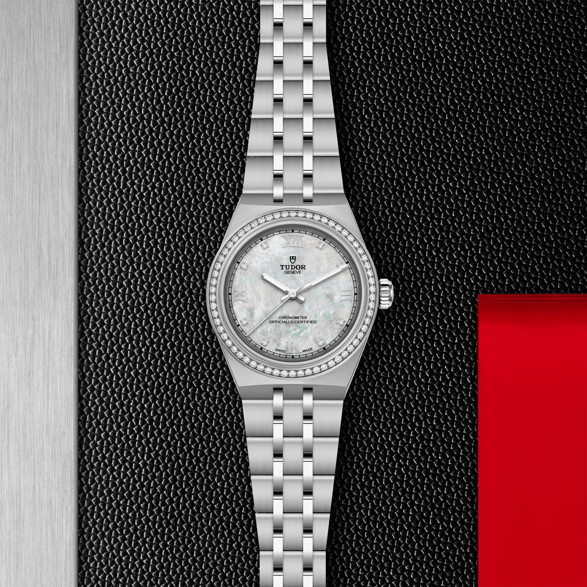TUDOR Watches - TUDOR ROYAL | Manfredi Jewels