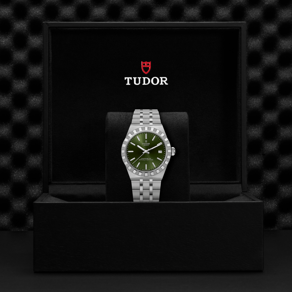TUDOR Watches - TUDOR ROYAL | Manfredi Jewels