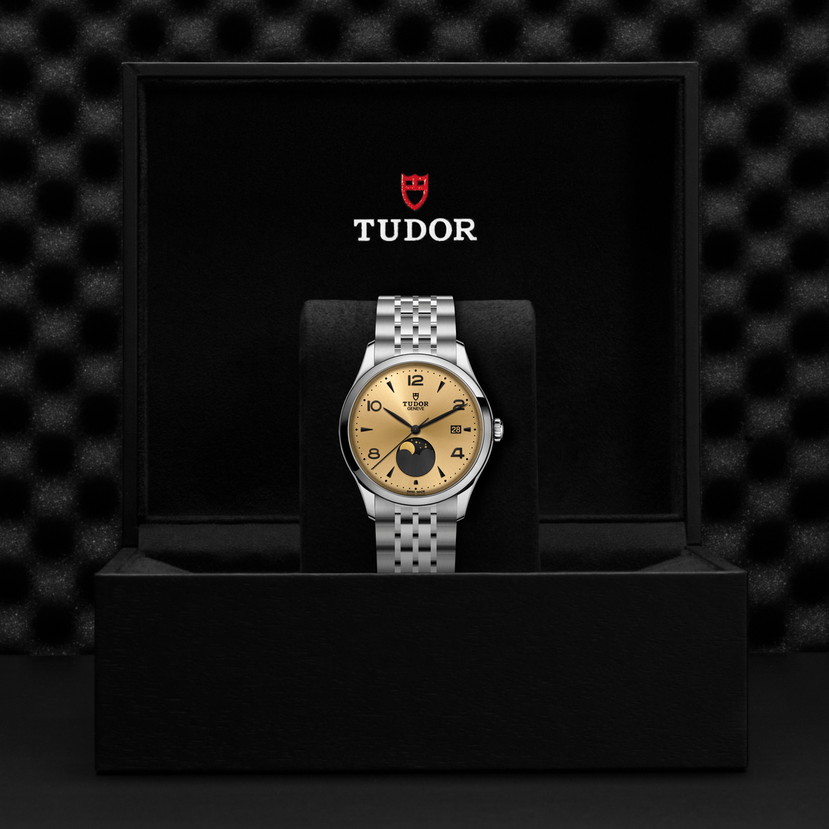 TUDOR Watches - TUDOR 1926 LUNA | Manfredi Jewels