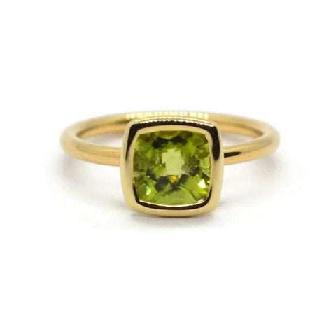 Gaia - Small Stackable Ring with Peridot, 18k Yellow Gold
