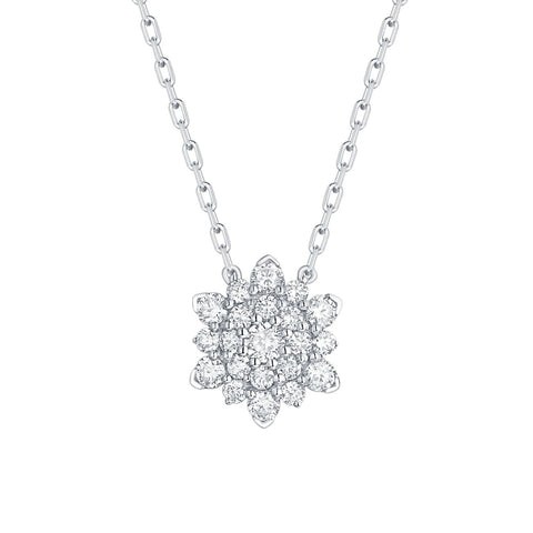 14KT WHITE GOLD  DIAMOND CLUSTER PENDANT NECKLACE