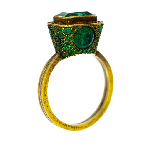 Estate Jewelry - 18K Yellow Gold Emerald Ring | Manfredi Jewels