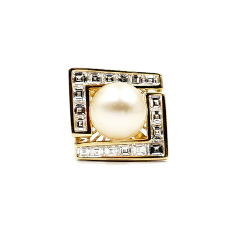 18k Yellow Gold Pearl and Diamond Ring