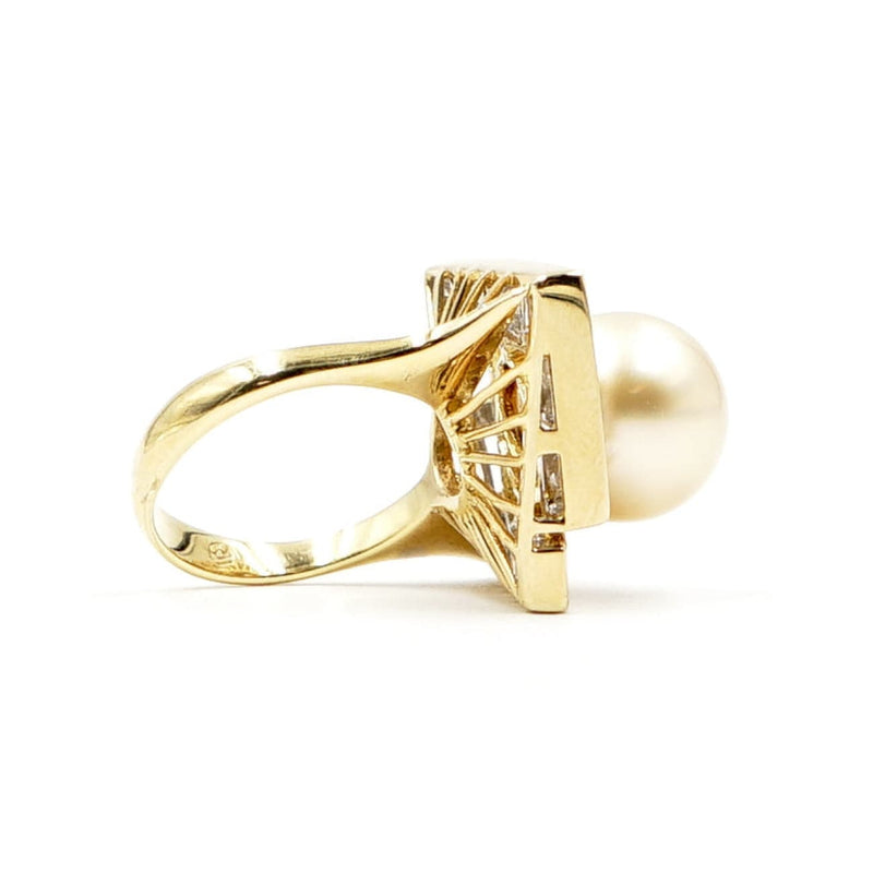 Estate Jewelry - 18k Yellow Gold Pearl and Diamond Ring | Manfredi Jewels