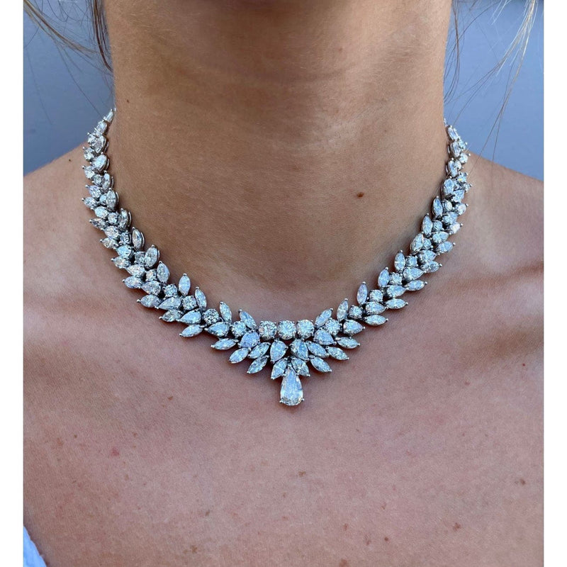 Diamond and platinum necklace outlet