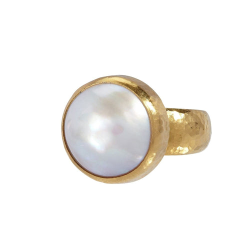 Gurhan Jewelry - Oyster hue 15mm cabochon white freshwater cultured pearl ring | Manfredi Jewels
