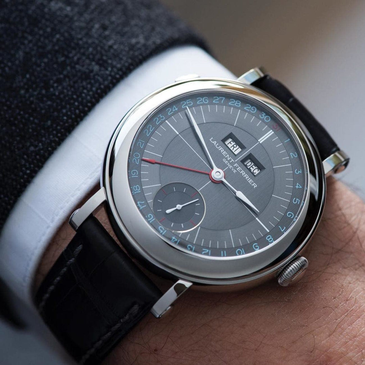 Laurent Ferrier New Watches - ÉCOLE ANNUAL CALENDAR SLATE GREY | Manfredi Jewels