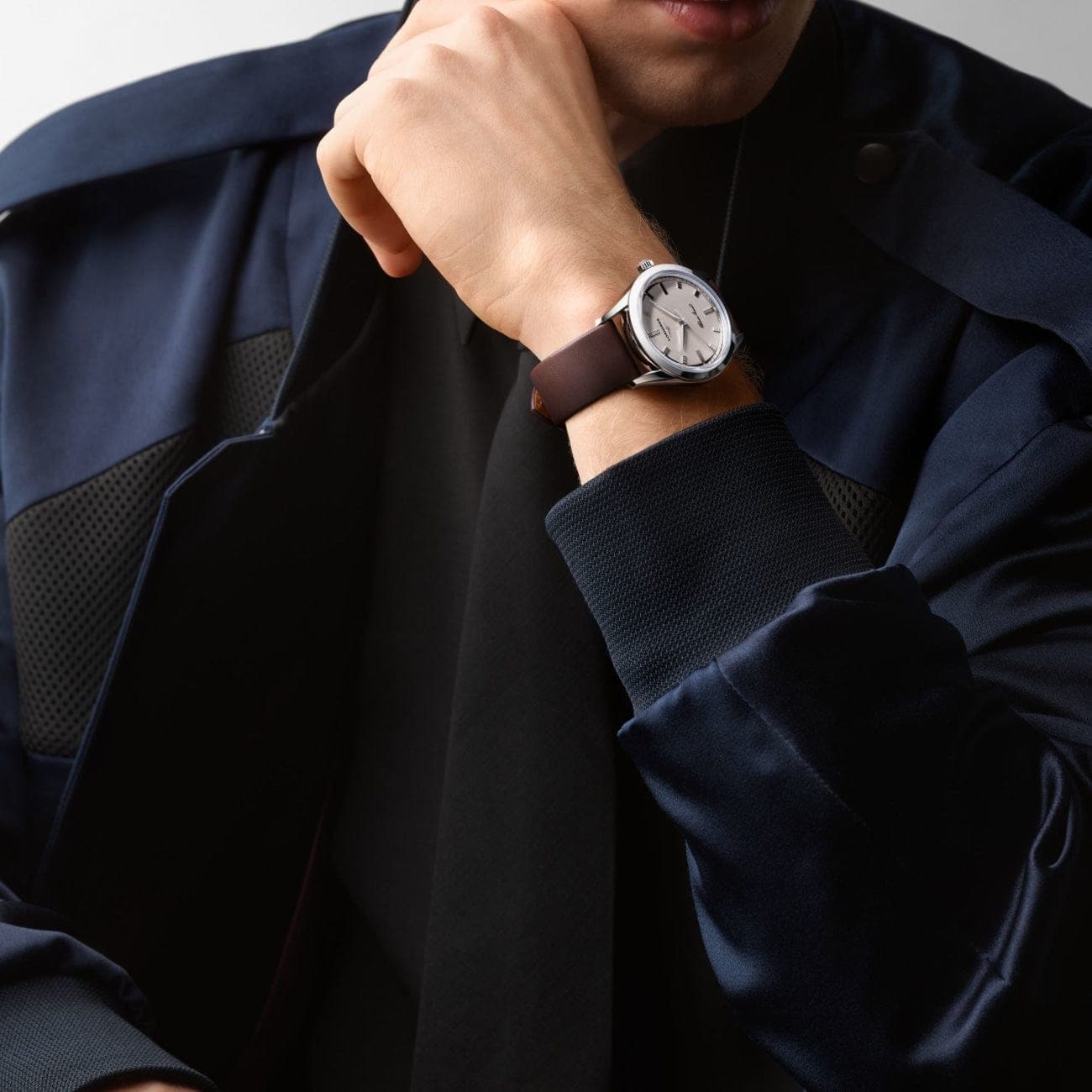 Longines heritage silver arrow hotsell