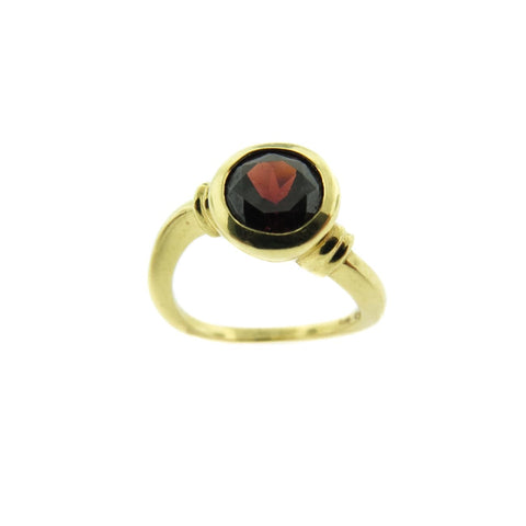 18K Yellow Gold Garnet Ring