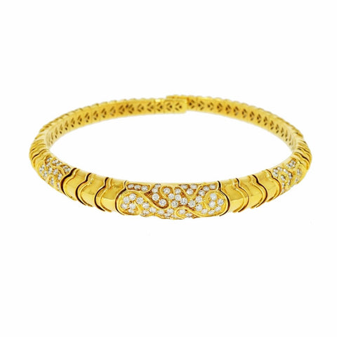 Yellow Gold with Diamond Chocker