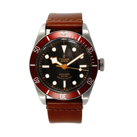 Heritage Black Bay Red 79220 on a strap