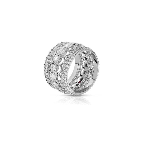CENTO COLLECTION 18KT WHITE GOLD ROSETTE BAND RING