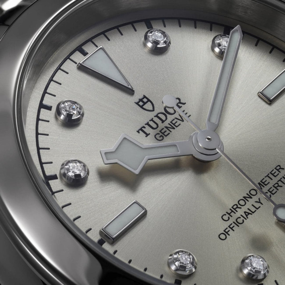 TUDOR Watches - BLACK BAY ONE 36 | Manfredi Jewels