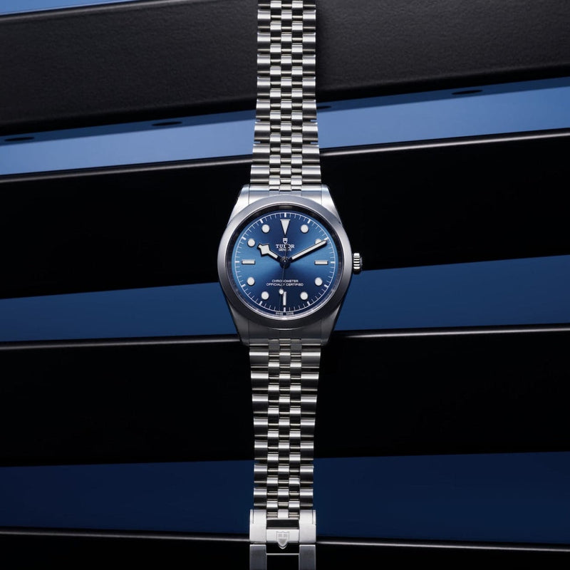 TUDOR Watches - BLACK BAY 39 | Manfredi Jewels