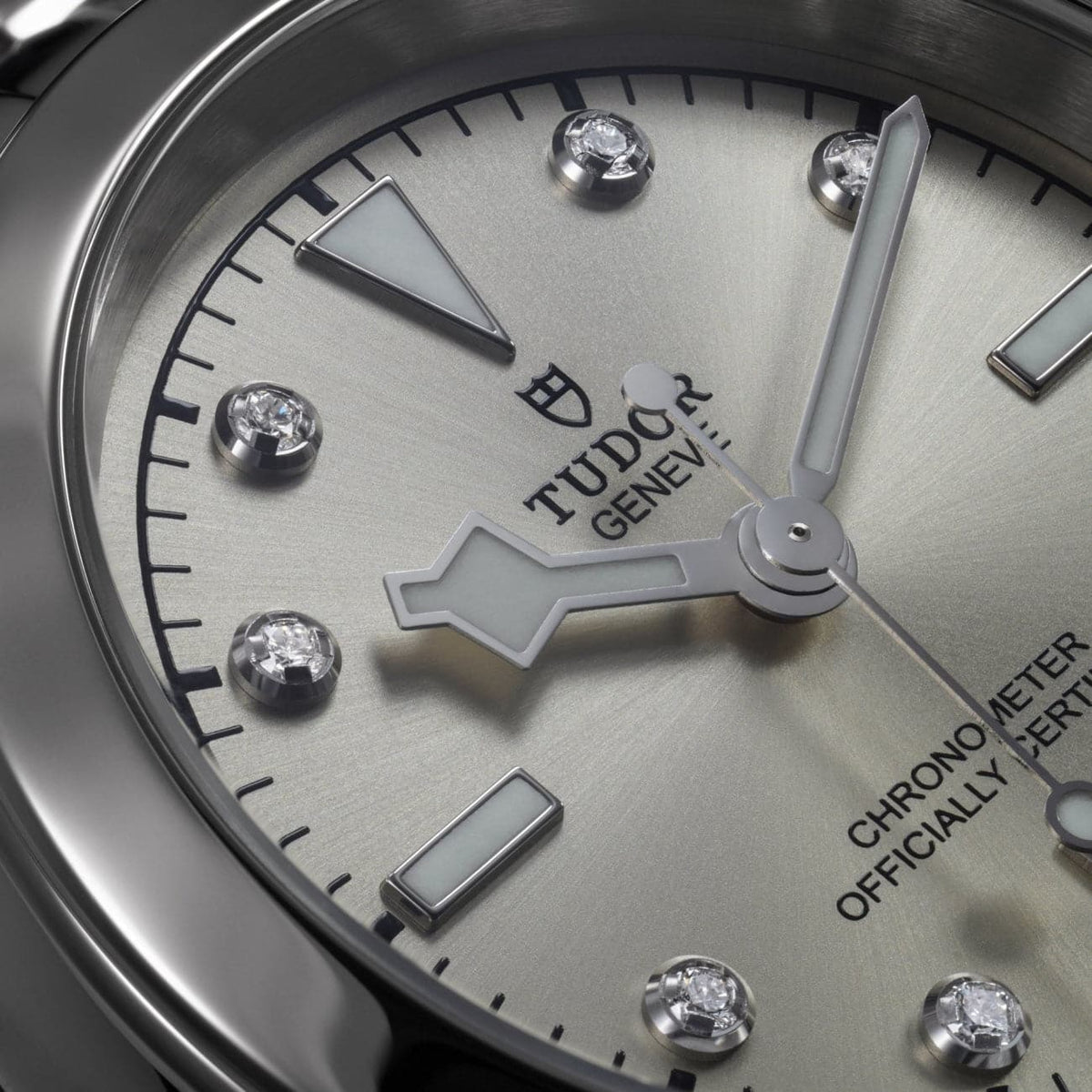 TUDOR Watches - BLACK BAY ONE 41 | Manfredi Jewels